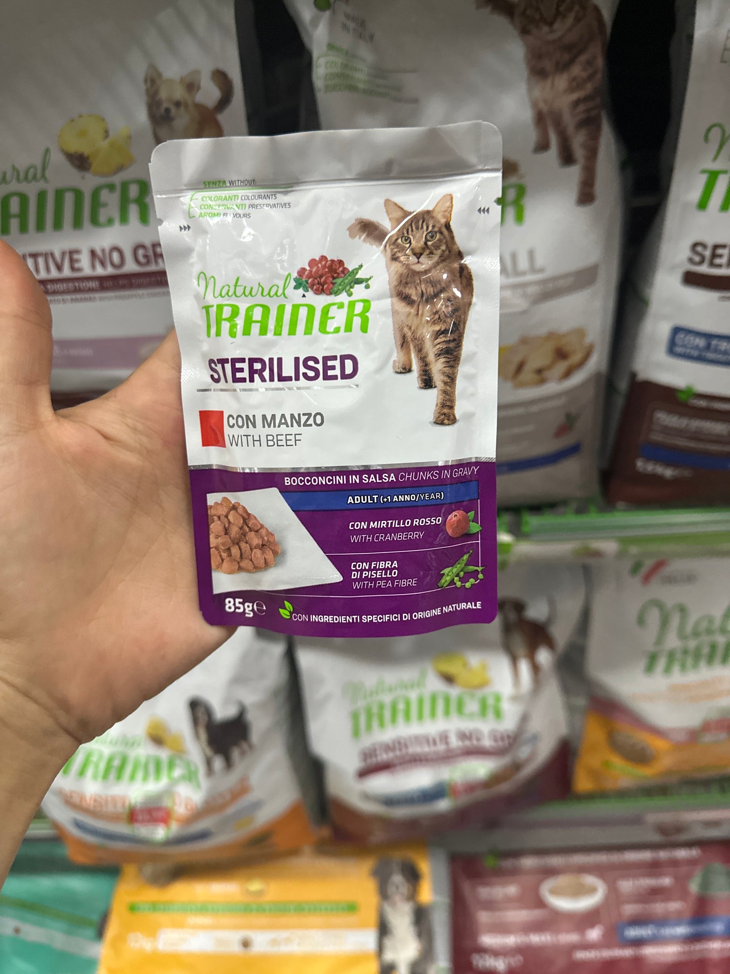 Natural Trainer Adult Sterilised 85 g Alimento umido per gatti